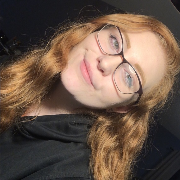 Meet your Posher, Destiny - Picture 1 of 1